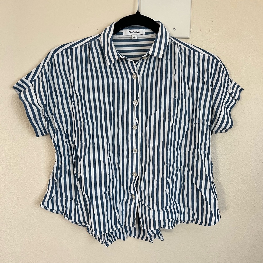 Madewell Blue and White Striped Button-Up Shirt